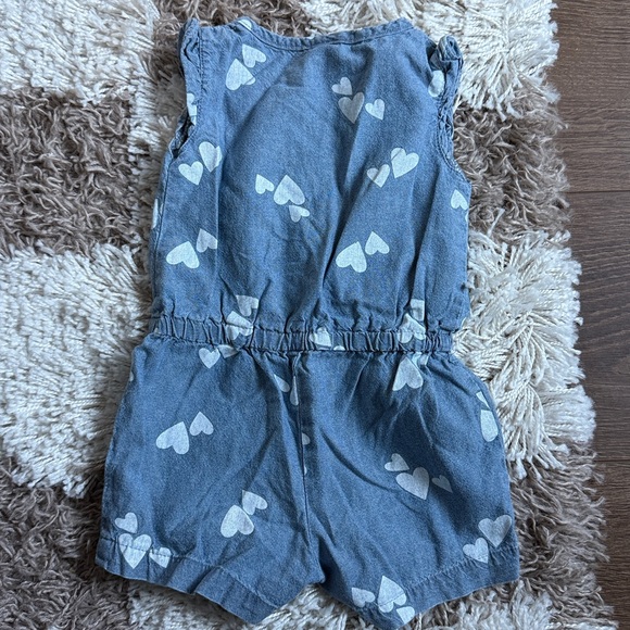 🤍NWOT Carter’s Heart Romper - Picture 5 of 7